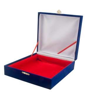 Alternative view of Lytton Crystal Award